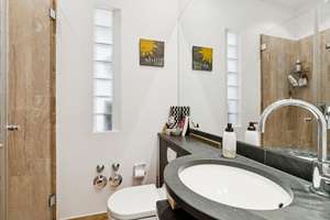 Property thumbnail 13