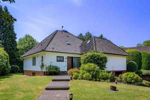 Einfamilienhaus im Hochkamp – Die vollständige Adresse der Immobilie erhältst du vom Anbieter., 22609 Osdorf, Hamburg – Vorschaubild 2