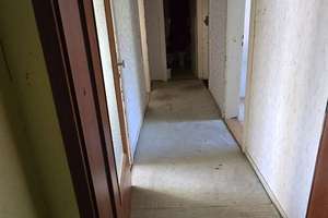 Erlangen-Burgberg - DHH mit 3 Wohnungen - renovierungsbedürftig - mit exkl. Baugrundstück – Die vollständige Adresse der Immobilie erhältst du vom Anbieter., 91054 Burgberg, Erlangen – Vorschaubild 18