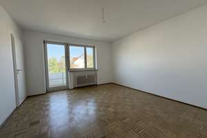 Kompakt geschnittene, helle 1-Zimmer-Wohnung mit Balkon nahe dem Zentrum von Fürstenfeldbruck