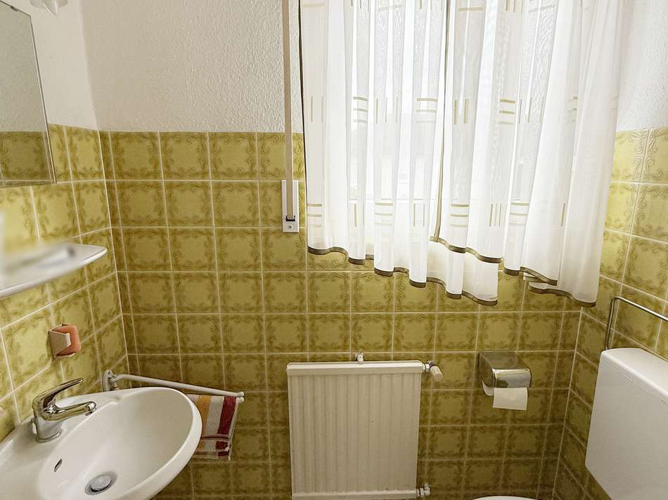 Gäste-WC EG