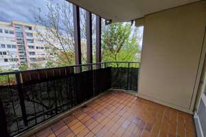 Schöne 1,5-Zimmer-Wohnung mit Balkon und Tiefgaragen-Stellplatz in Freiburg Stühlinger – 79106 Alt-Stühlinger, Freiburg im Breisgau – Vorschaubild 12