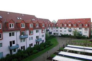 Renovierte und teilmöblierte 1-Zimmer-Wohnung mit kleiner Einbauküche in Lübeck für Nichtraucher