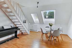 Besonderes Wohngefühl auf zwei Etagen – Dachgeschoss mit Charme