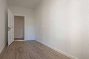 Samariterviertel - 2 Zimmer Altbauapartment mit Balkon – Die vollständige Adresse der Immobilie erhältst du vom Anbieter., 10247 Friedrichshain, Berlin – Vorschaubild 5