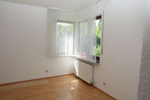 Entspannen auf Riesenbalkon: 4-Zimmer-Wohnung in Kassel-Kirchditmold. Provisionsfrei - ohne Makler – Die vollständige Adresse der Immobilie erhältst du vom Anbieter., 34130 Kirchditmold, Kassel – Vorschaubild 23