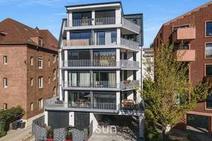 Urbaner Luxus trifft Garten-Feeling: Deine Design-Oase mit XXL-Terrasse!
