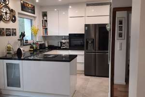 Property thumbnail 9