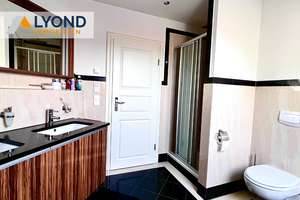 Property thumbnail 12