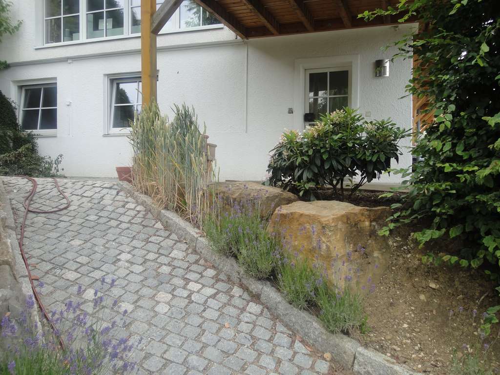 Immobilie in Aichelberg - Terrassenwohnung,  78qm, EBK, Garten, 2 Stellplätze, Abstell-Gartenhaus, Aussichtslage, renoviert - Bild 4