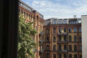 Direkt Am rosenthaler platz  – Weinbergsweg Zaouali, 10119 Mitte (Ortsteil), Berlin – Vorschaubild 1