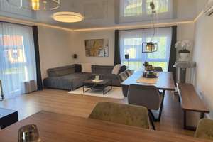 Modernisiertes 5-Parteienhaus mit Neubau-Doppelhaushälfte in ruhiger Lage – Die vollständige Adresse der Immobilie erhältst du vom Anbieter., 63594 Hasselroth – Vorschaubild 4