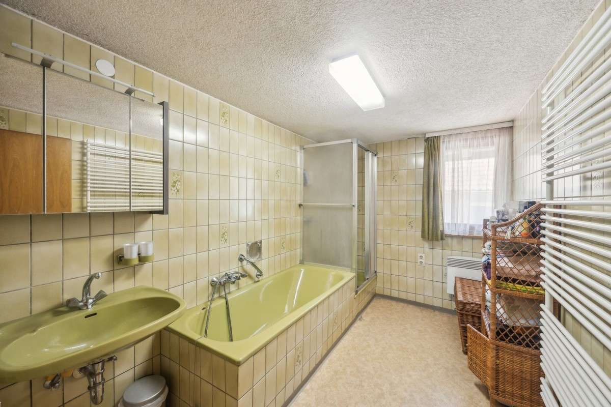 Immobilie in Klettgau - Charmante Doppelhaushälfte mit großem Grundstück - Bild 9