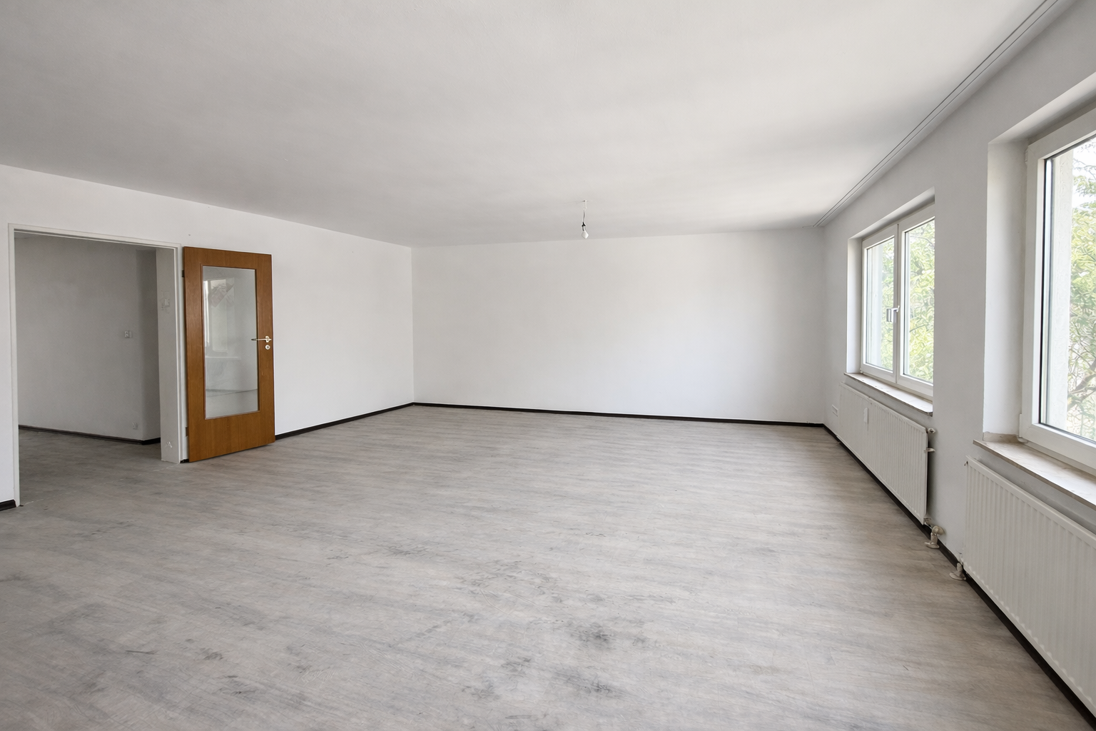 Großzügige 4-Zimmer-Familienwohnung mit Weitblick über Unterbilk - ein Projekt, das sich lohnt, Düsseldorf – Bild 3