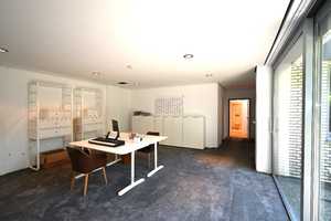 **** Zeitlose Bauhaus-Architektur in naturnaher Lage....***** – Wuppertal – Vorschaubild 17