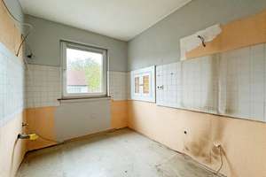 Balkonwohnung mit Potenzial
in Günnigfeld – Die vollständige Adresse der Immobilie erhältst du vom Anbieter., 44866 Günnigfeld, Bochum – Vorschaubild 7