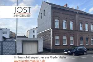 Gepflegtes Mehrfamilienhaus mit 3 Einheiten, Garage und solider Mietstruktur – Die vollständige Adresse der Immobilie erhältst du vom Anbieter., 41065 Hardterbroich-Pesch, Mönchengladbach – Vorschaubild 1