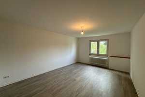 Großzügig geschnittene 3-Zi.-Wohnung mit Balkon! – Käthe-Kollwitz-Str. 30 a, 51377 Leverkusen – Vorschaubild 3