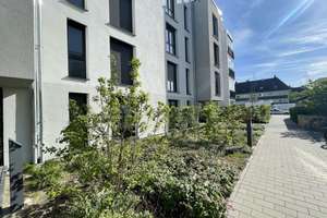 Großzügige 3-Zimmer-Penthouse-Wohnung mit zwei Bädern, Dachterrasse, Balkon & Stellplatz!! – Wiesbadener Straße 74a, 55252 Mainz-Kastel, Wiesbaden – Vorschaubild 9