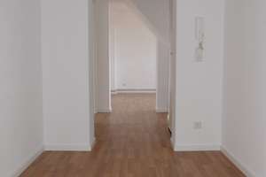 Modernes Wohnen im alten Gewand! Attraktive, großzügige 3 - Zi.- Wohnung am Platz der Republik! – Platz der Republik 46a, 42107 Elberfeld, Wuppertal – Vorschaubild 3