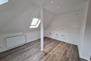 Helle 1,5 Zimmer Dachgeschosswohnung zu vermieten! – Nüller Straße 38, 42115 Uellendahl-Katernberg, Wuppertal – Vorschaubild 5