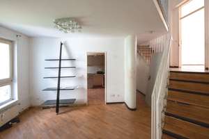 Großzügige 6-Zimmer-Maisonette mit Gestaltungsspielraum – WBS mit Dringlichkeit erforderlich – Koblenzer Straße 15, 10715 Wilmersdorf, Berlin – Vorschaubild 2