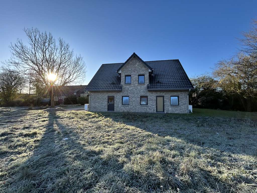 Immobilie in Brodersby - Energieeffiziente Doppelhaushälfte in ruhiger, strandnaher Lage / RECHTS - Bild 3
