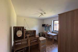 Zweifamilienhaus in ruhiger Lage – Die vollständige Adresse der Immobilie erhältst du vom Anbieter., 92286 Rieden – Vorschaubild 17