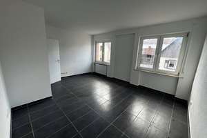 Geräumiges 9-Zimmer Haus mit Hof, Garagen und Garten in Münster (Darmstadt-Dieburg) – Die vollständige Adresse der Immobilie erhältst du vom Anbieter., 64839 Münster – Vorschaubild 9