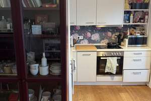 Möblierte 2-Zimmer-Wohnung mit Balkon · Furnished 2-room apartment with balcony – Sammy-Drechsel-Straße 27, 81737 Altperlach, München – Vorschaubild 6