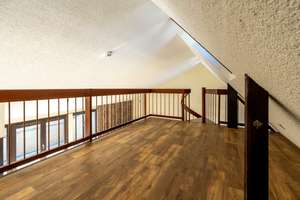 Großzügige Dachgeschoss-Wohnung 3 Zimmer + 2 Galerien mit großer Terrasse in Berlin-Lichterfelde! – Die vollständige Adresse der Immobilie erhältst du vom Anbieter., 12207 Lichterfelde, Berlin – Vorschaubild 8