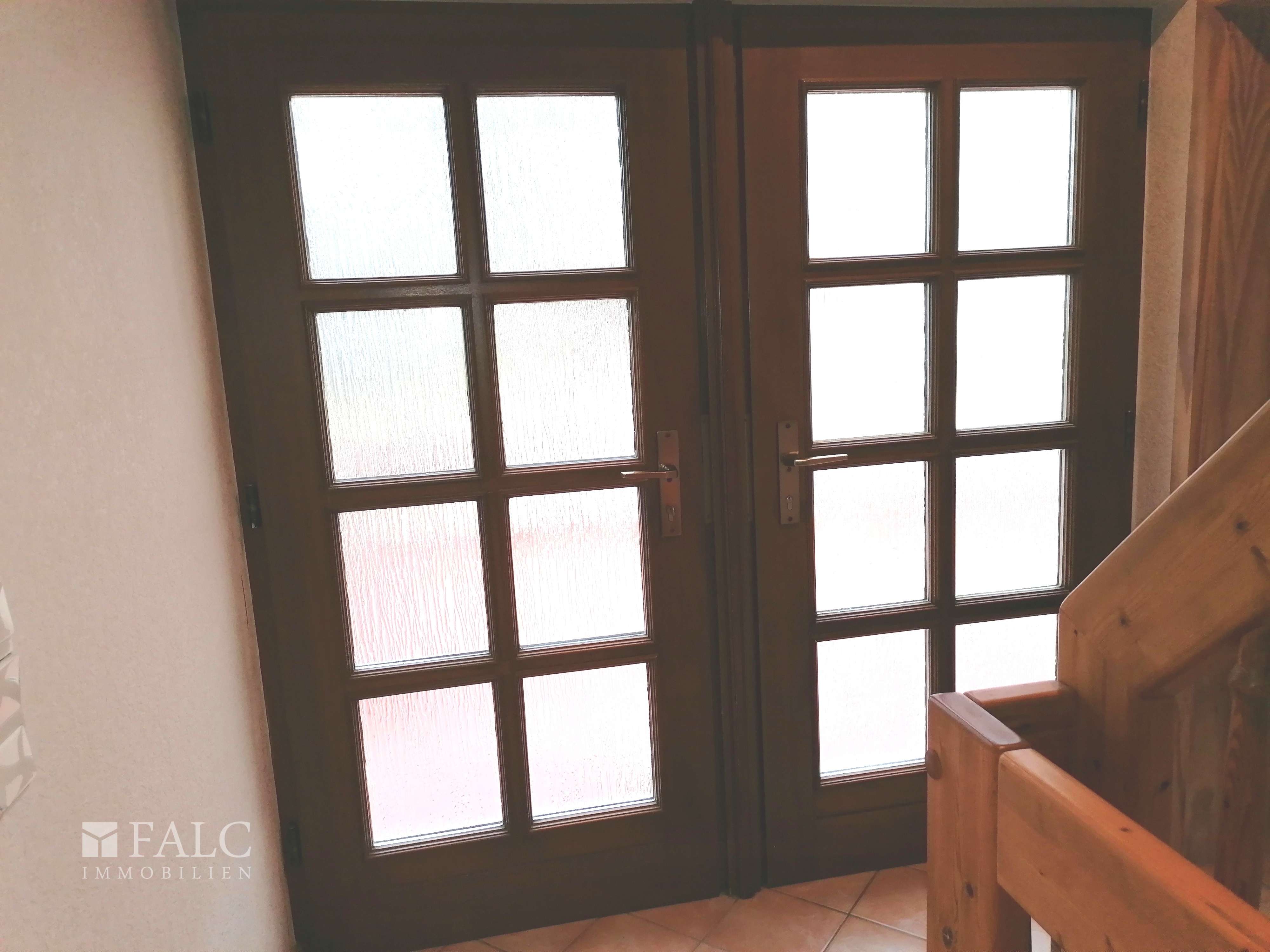 Immobilie in Eichenbühl - --Einfamilienhaus mit Einliegerwohnung mit super Fernsicht-- - Bild 8