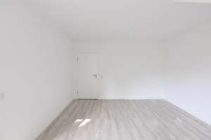 Charmante,   2 Zimmer  Dachgeschoss - Wohnung mit Balkon – Die vollständige Adresse der Immobilie erhältst du vom Anbieter., 47798 Stadtmitte, Krefeld – Vorschaubild 6
