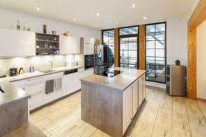 Praxis, Kanzlei oder Büro - Leben & Arbeiten unter einem Dach ! Landhaus in Top-Ausstattung & Lage – Die vollständige Adresse der Immobilie erhältst du vom Anbieter., 29683 Bad Fallingbostel – Vorschaubild 1