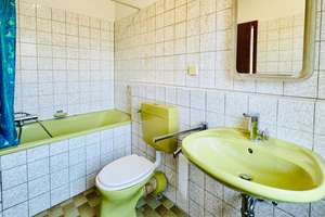 Ruhiges Zuhause nahe der Burg Graurheindorf – Die vollständige Adresse der Immobilie erhältst du vom Anbieter., 53117 Auerberg, Bonn – Vorschaubild 13