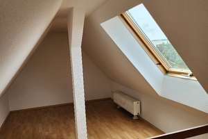 gemütliche 2 Raum Wohnung mit Balkon und Spitzboden – Veilchenstr. 17, 99092 Andreasvorstadt, Erfurt – Vorschaubild 14