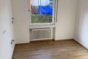 +++ Komplett sanierte 2-3 Zimmer Wohnung, tolles Tageslichtbad, Terrasse, Garten u.v. mehr ++++ – Wolfgangstr. 13, 42655 Solingen-Mitte, Solingen – Vorschaubild 6