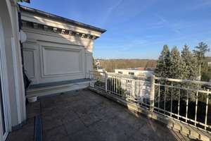 Luxury 3- to 4-bedroom penthouse apartment in a historic villa without an elevator – Die vollständige Adresse der Immobilie erhältst du vom Anbieter., 65193 Nordost, Wiesbaden – Vorschaubild 19
