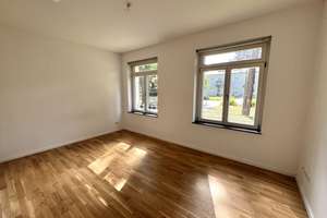 Zwischen Licht und Natur: Stilvolle 2-Zimmer-Wohnung mit Terrassenidylle – Südostallee 118, 12487 Johannisthal, Berlin – Vorschaubild 7