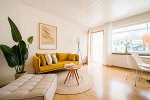 Eigenes Haus statt Wohnung | ca. 89 m² Wohn- & Nutzfläche | Wintergarten & Garten – 60488 Praunheim, Frankfurt am Main – Vorschaubild 3