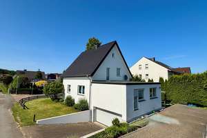 Moderner Wohntraum in malerischer Umgebung – Die vollständige Adresse der Immobilie erhältst du vom Anbieter., 32584 Löhne – Vorschaubild 3
