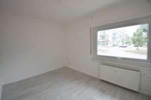 D-Heerdt! Modernes Apartment zu vermieten