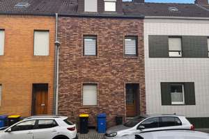 Grundsolides EFH mit Garage, direkt in Düren zu verkaufen – Weberstraße 30, 52349 Düren-Süd, Düren – Vorschaubild 1