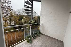 NACH SANIERUNG ERSTBEZUG WOHNUNG IN OBERKASSEL MIT BALKON UND EBK – Die vollständige Adresse der Immobilie erhältst du vom Anbieter., 40545 Oberkassel, Düsseldorf – Vorschaubild 3