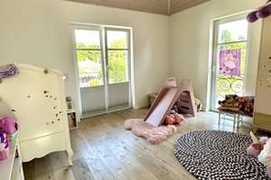 Luxuriöses Anwesen mit Pool und großem Garten an der Aubinger Lohe – Die vollständige Adresse der Immobilie erhältst du vom Anbieter., 81249 Lochhausen, München – Vorschaubild 21