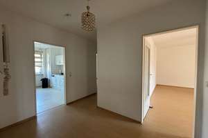 Neustart in der Neustadt - 3-Zimmerwohnung mit Balkon & EBK! – Barbarossaring 25, 55118 Neustadt, Mainz – Vorschaubild 3