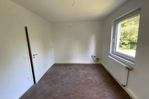 Wenn nicht hier, wo dann und sogar ein Balkon mit dran. – Lüttringhauser Straße 13, 42897 Lennep Nord, Remscheid – Vorschaubild 5