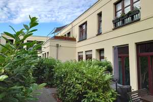 Modernes 3-Zi-Stadthaus mit Dachterrasse