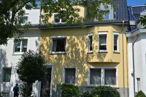 Bestlage - Großes Wohnhaus Mönchengladbach-Buntergarten – Die vollständige Adresse der Immobilie erhältst du vom Anbieter., 41063 Windberg, Mönchengladbach – Vorschaubild 1