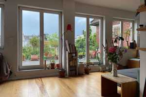 Exklusive 4-Raum-DG-Wohnung mit Einbauküche in Hamburg St. Pauli zur Zwischenmiete – Hamburg – Vorschaubild 4
